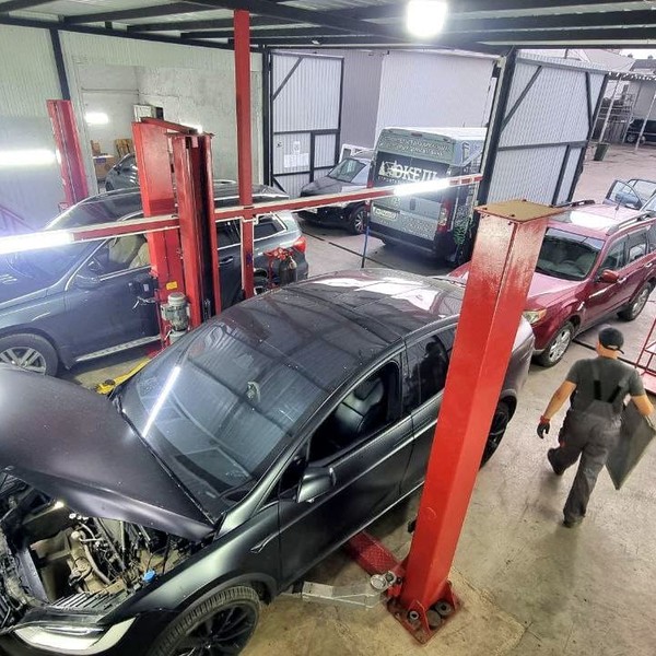 Фото из галереи автосервиса AutoClinic в Батуми